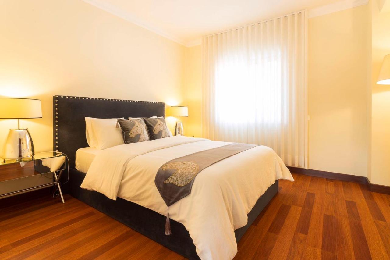 Heart Of Ocean Dulpex Estoril Apartment Bagian luar foto