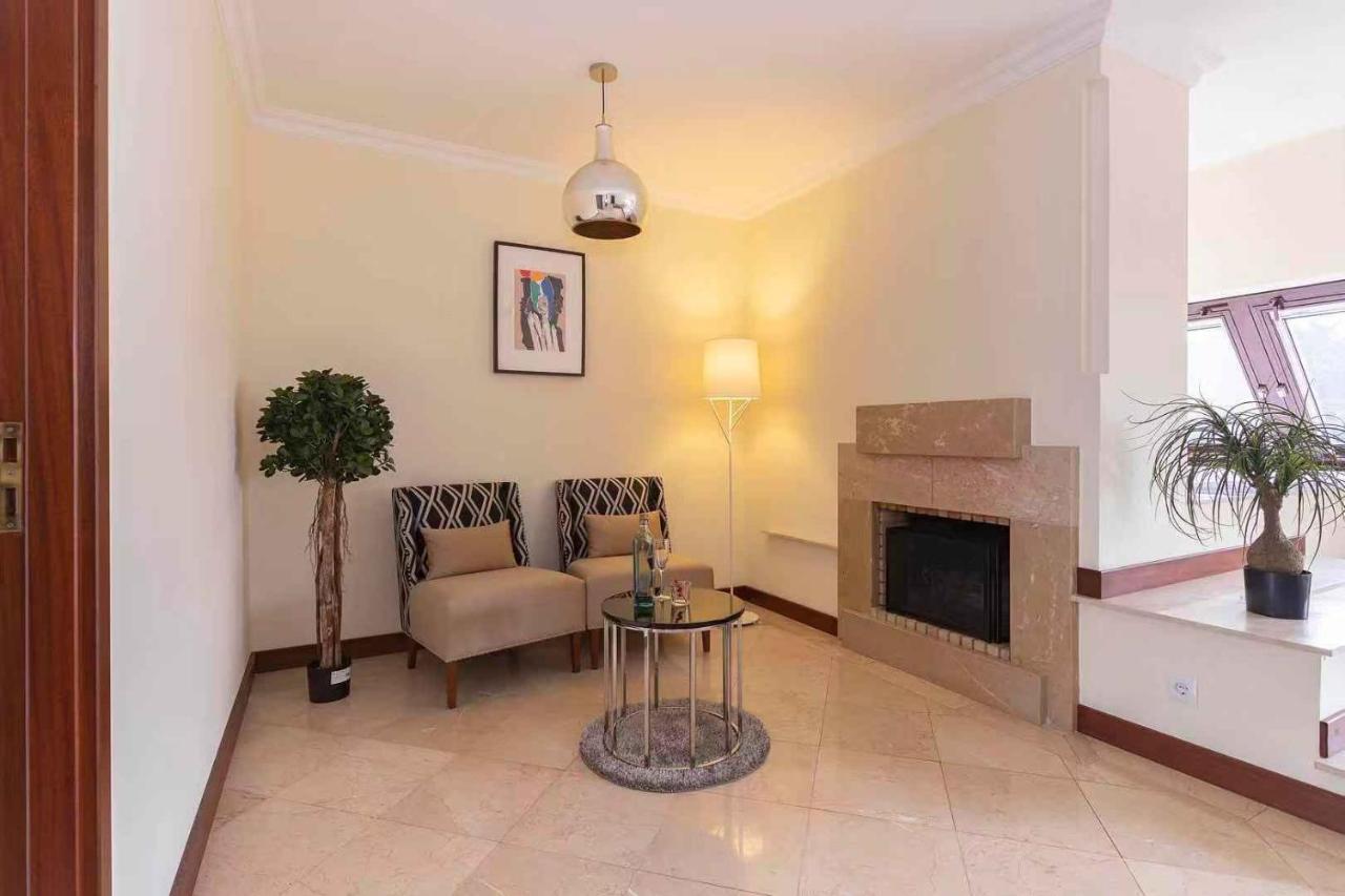 Heart Of Ocean Dulpex Estoril Apartment Bagian luar foto