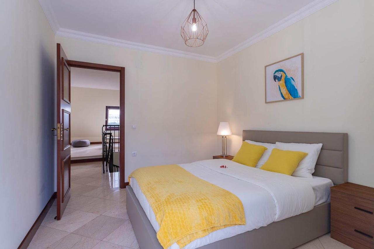 Heart Of Ocean Dulpex Estoril Apartment Bagian luar foto